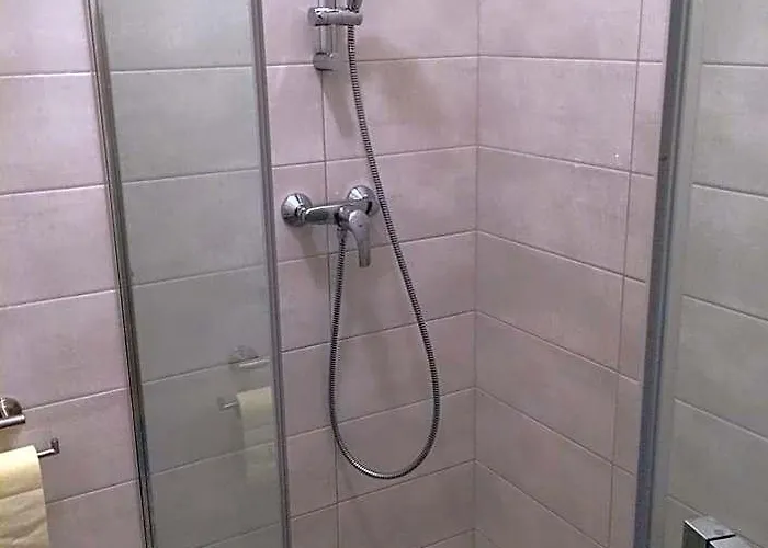 Leopoldauer With Air Conditioning Aparthotel 4*