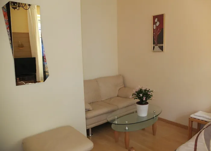 Aparthotel Leopoldauer With Air Conditioning Wenen